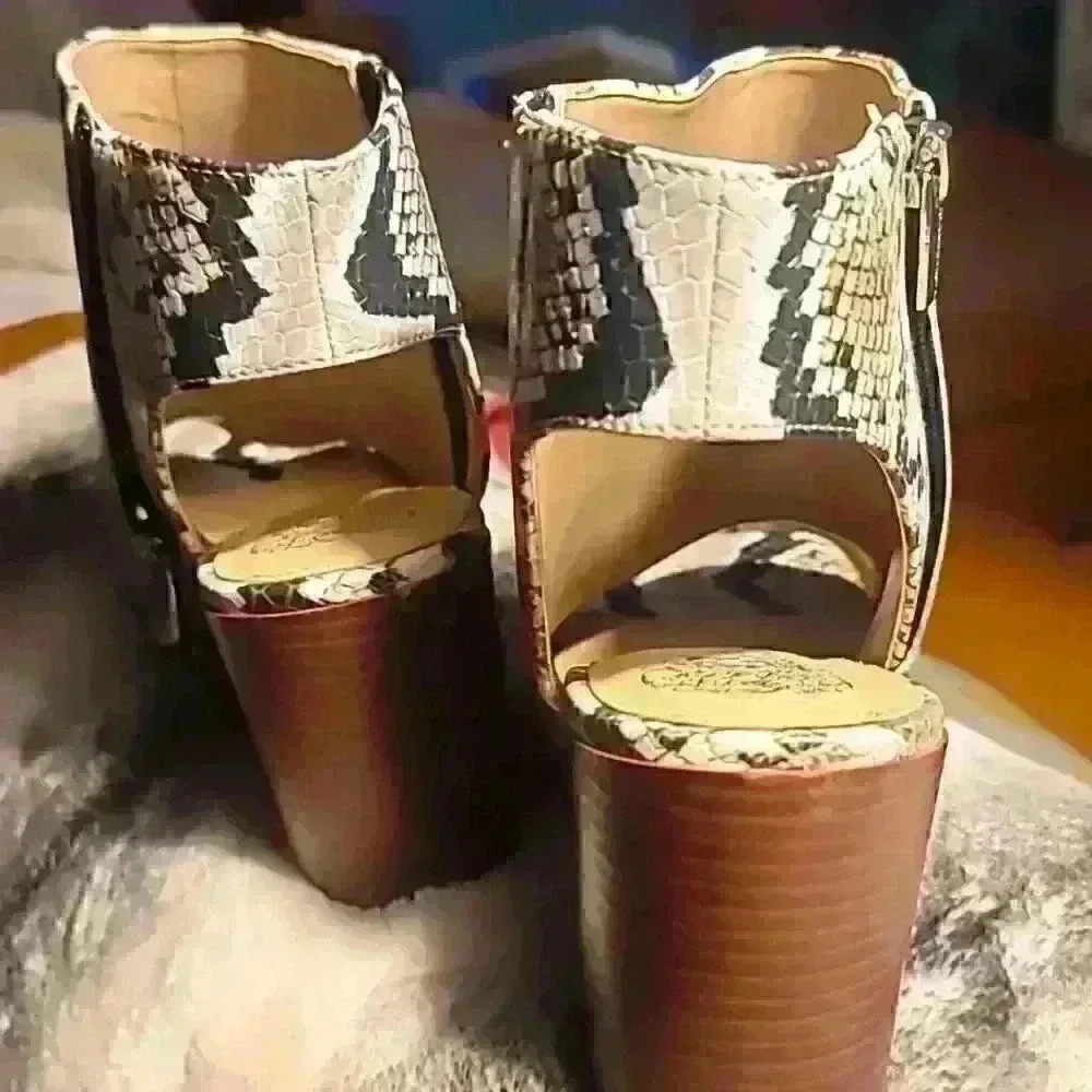 Vince Camuto sandal bootie sz 10 - Picture 6 of 6